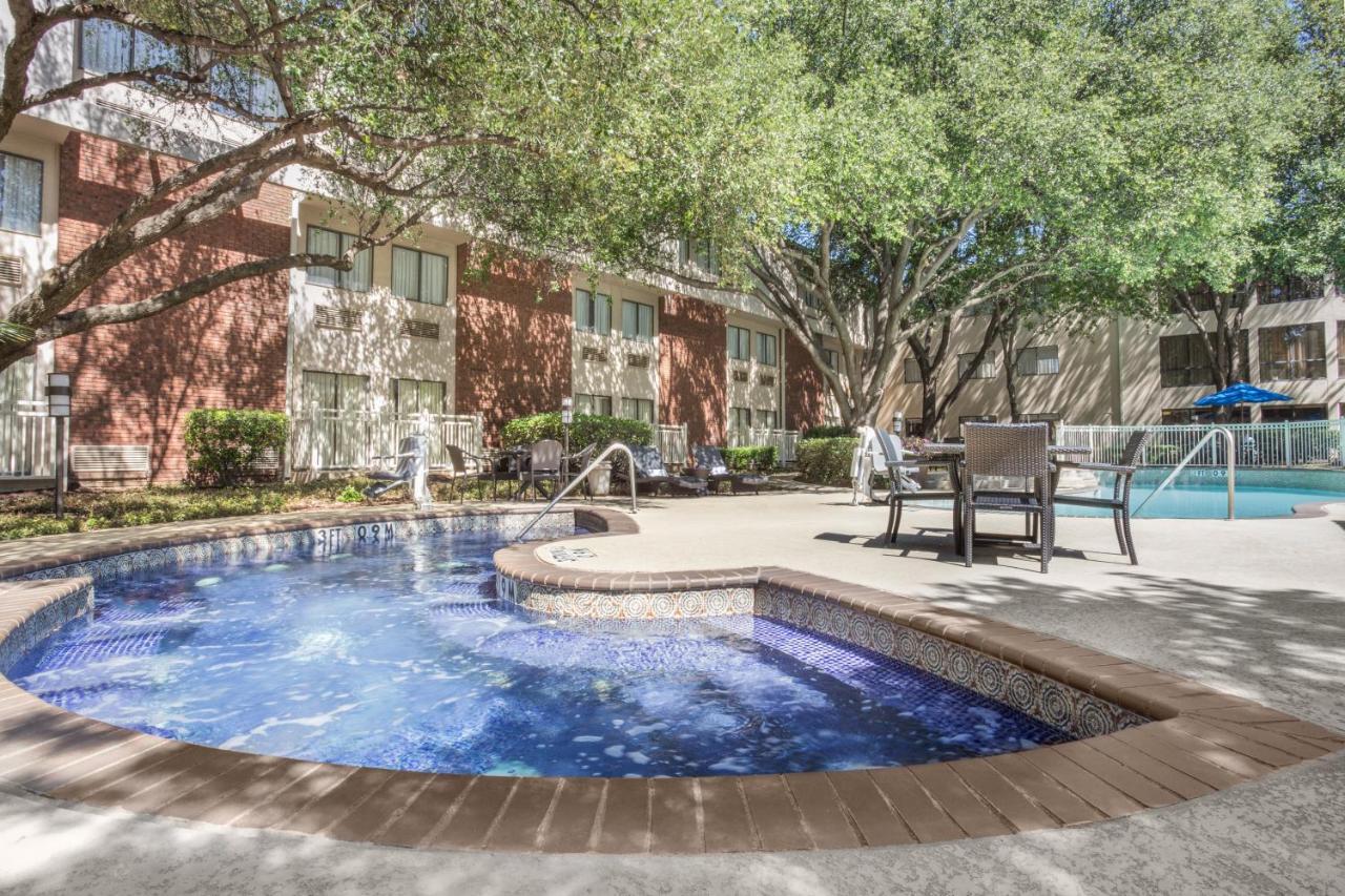 Crowne Plaza Dallas Near Galleria-Addison Εξωτερικό φωτογραφία