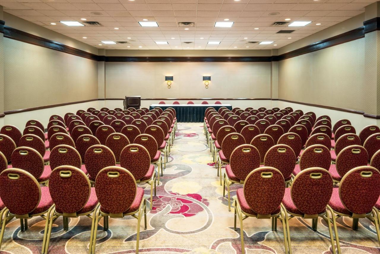 Crowne Plaza Dallas Near Galleria-Addison Εξωτερικό φωτογραφία